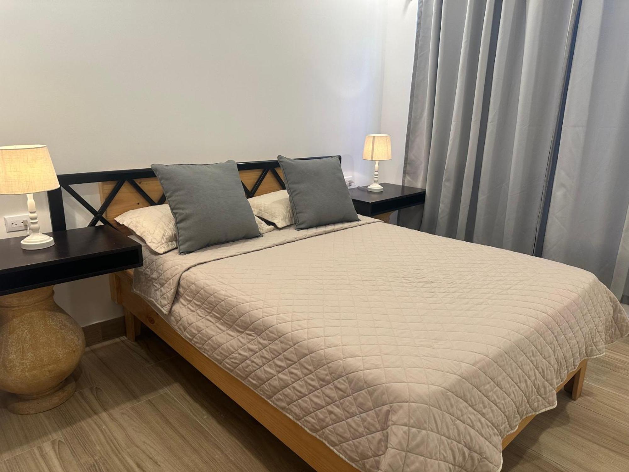 Private Fully Furnished Home At Wide Mouth Frog Hostel Quepos Kültér fotó